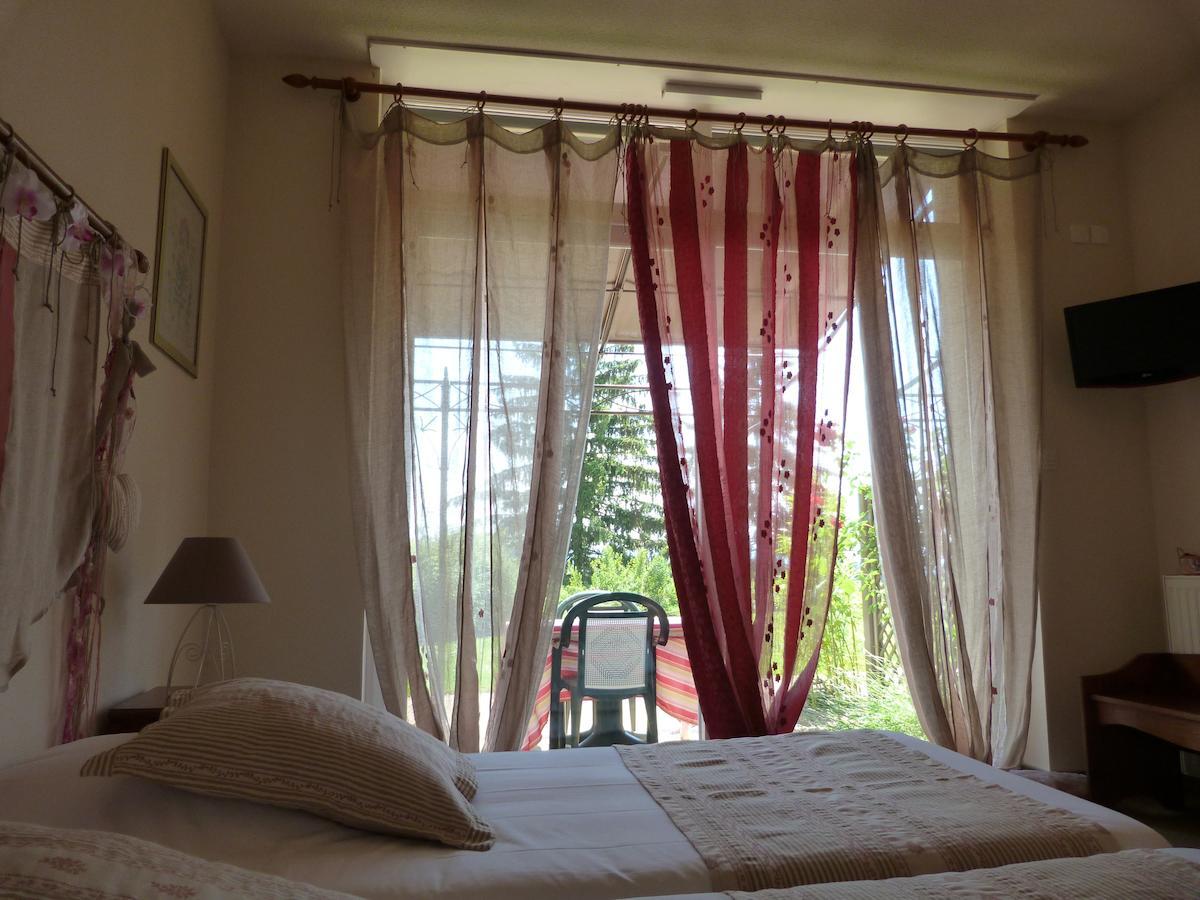 Hotel La Terrasse Marnand Ngoại thất bức ảnh